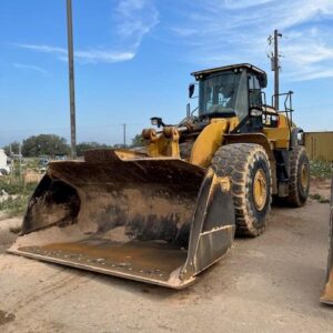 2015 CAT 980M WITH 11,254H