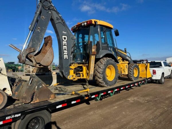 2017 Deere 310SL - Image 7